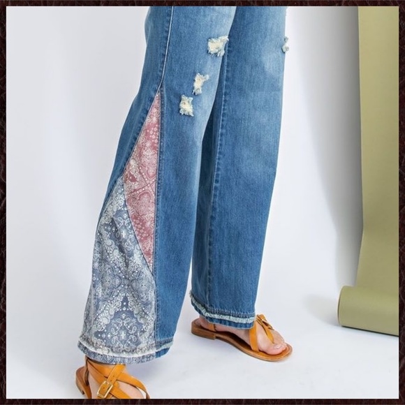 EASEL "I Got A Feeling" Bell Bottom Denim Pant W/Contrast Patchwork At The Sides - Picture 14 of 16